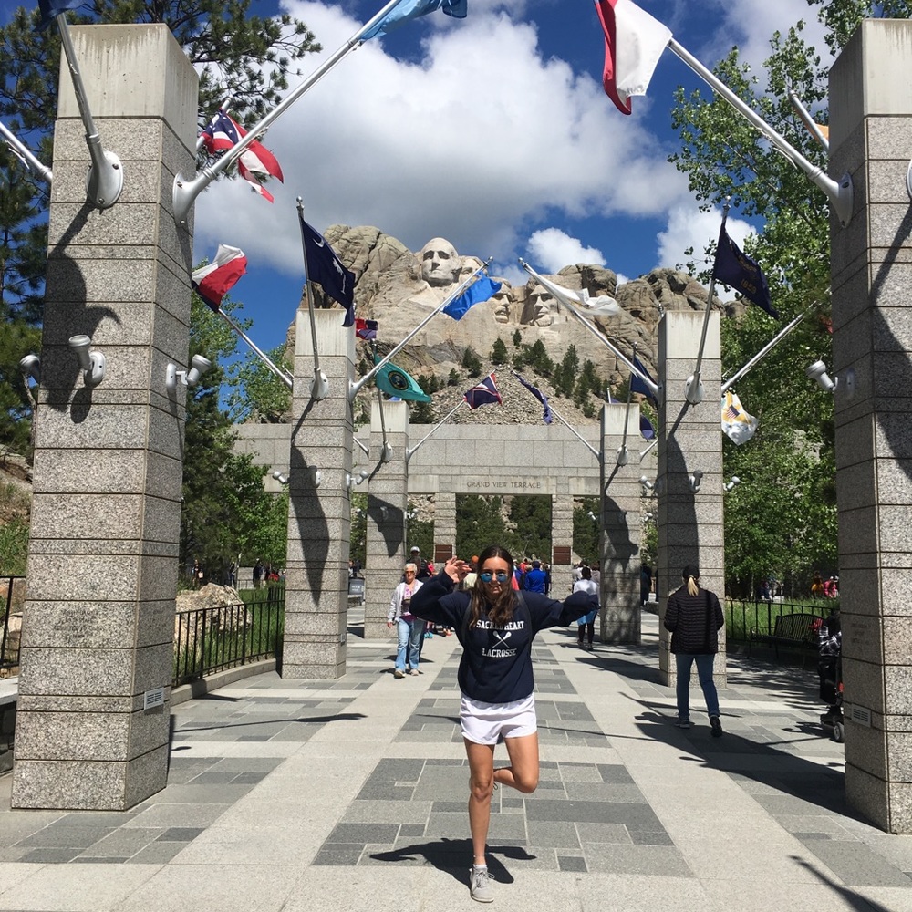 Meet your Posher, Eloise